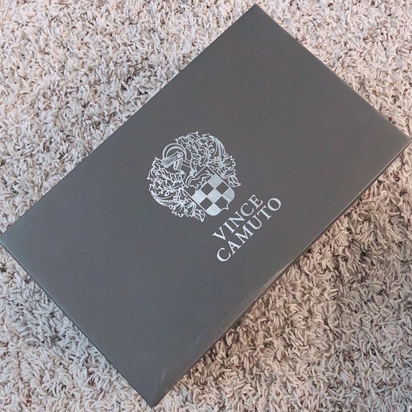 Vince Camuto Grey Graldo Loafers Slip On Shoes Size 1.5 Boys NEW IN BOX - Picture 3 of 5